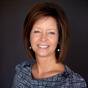 Tonia McCue headshot
