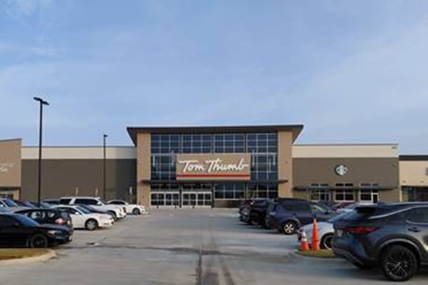 Tom Thumb Store Front Picture - 4000 Glade Rd in Colleyville TX