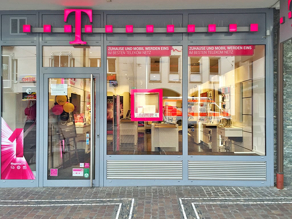 Store photo