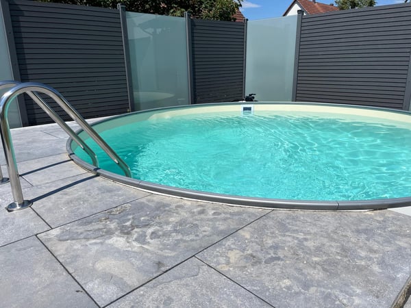 Poolbau