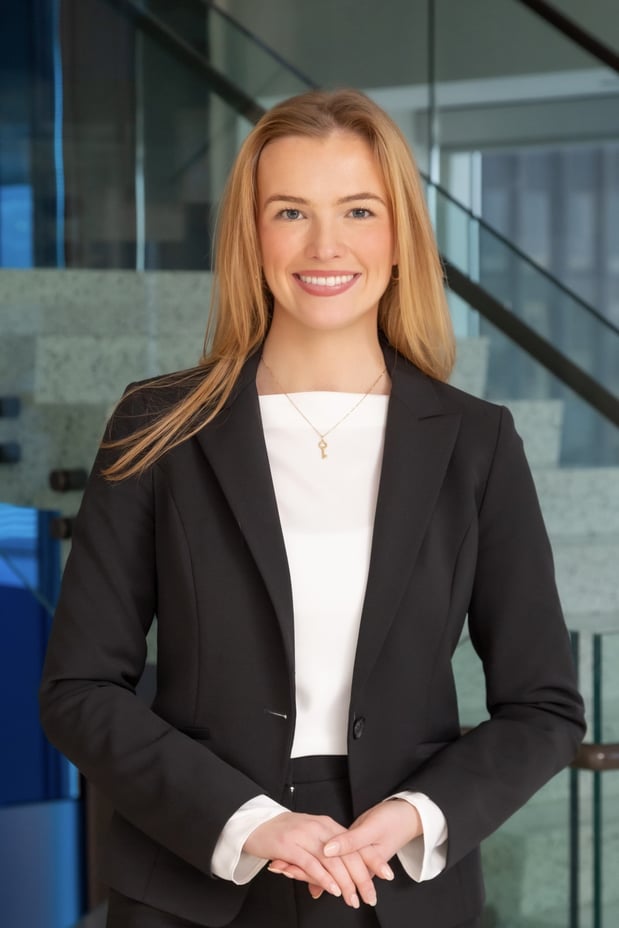 Carousel Associate Image