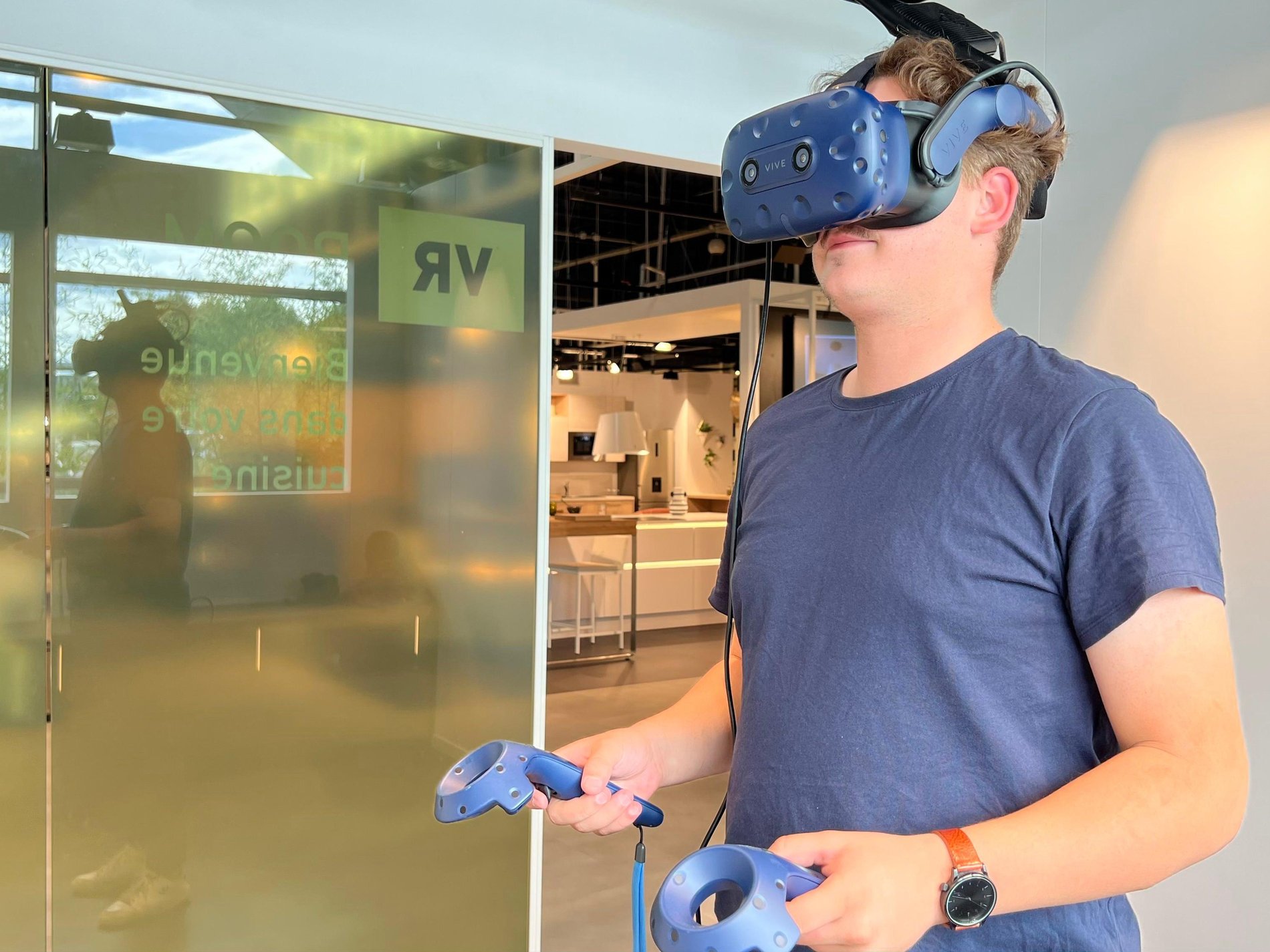 Immersion en réalité virtuel dans votre futur cuisine équipée  dans votre magasin  Boulanger Englos chez Boulanger Englos