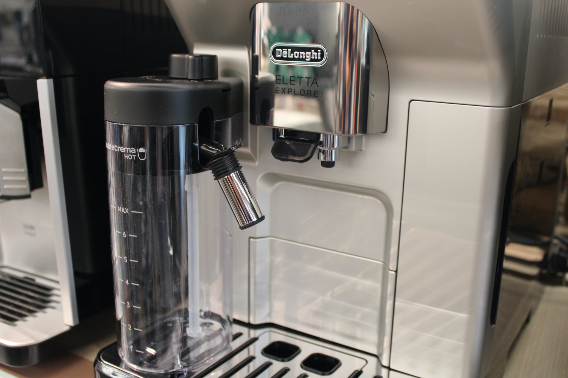 Machine à café 
Expresso Broyeur 
Broyeur Delonghi