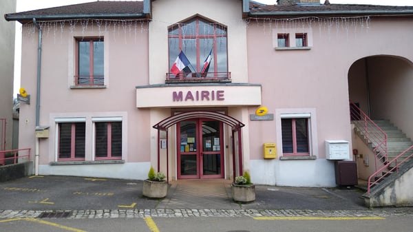 Photo du point La Poste Agence Communale RAZE Mairie