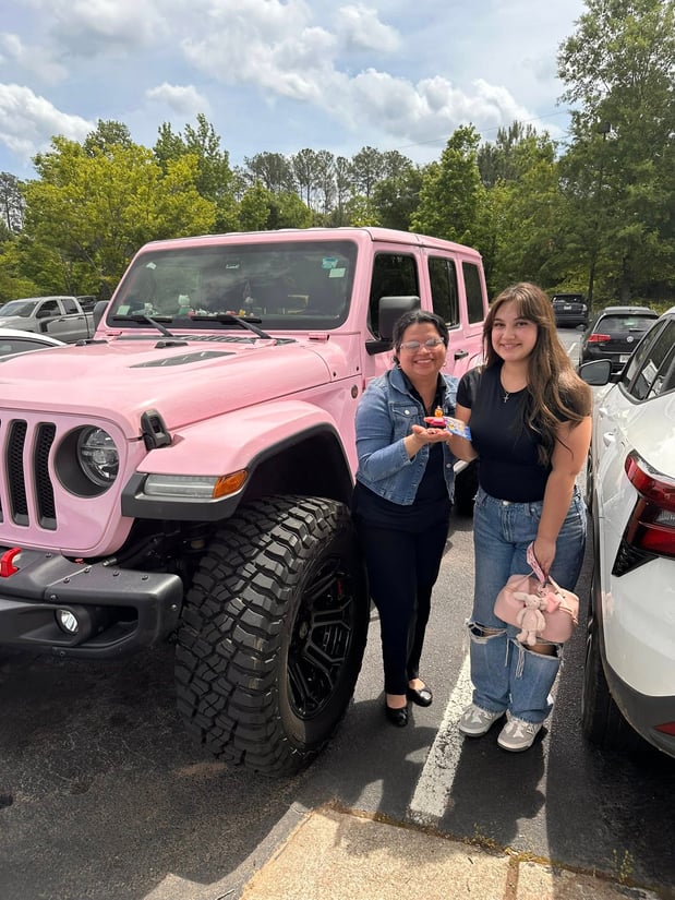 Oh no! Maria got caught ducking a Jeep!