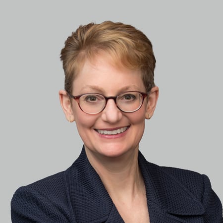 Lisa Siegel Advisor Headshot image