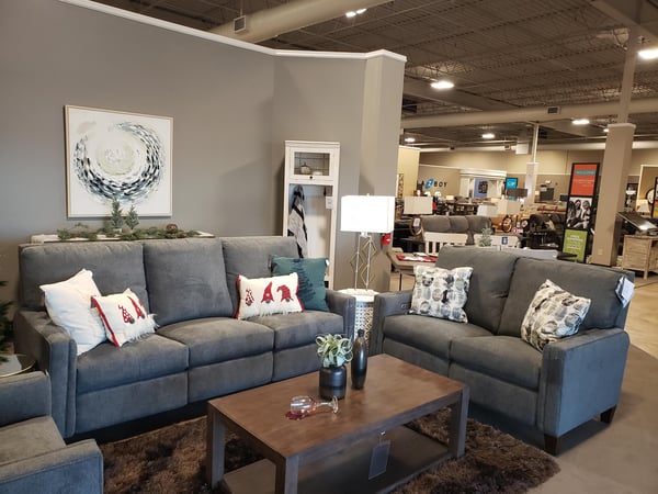 Slumberland Furniture Store in Moline,  IL -  Living room vignette