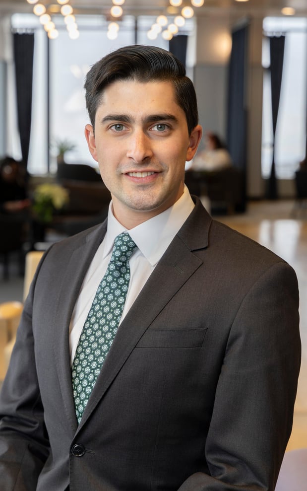 Carousel Associate Image