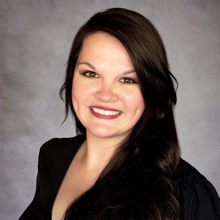 Karissa Espinosa headshot
