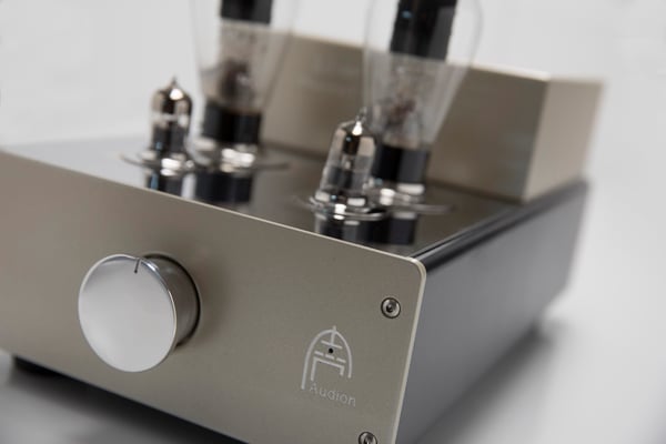 Audion - Röhrentechnik aus England - vorführbereit bei Bürkli HiFi Klangwelten Einzigartig in Baar / Zug