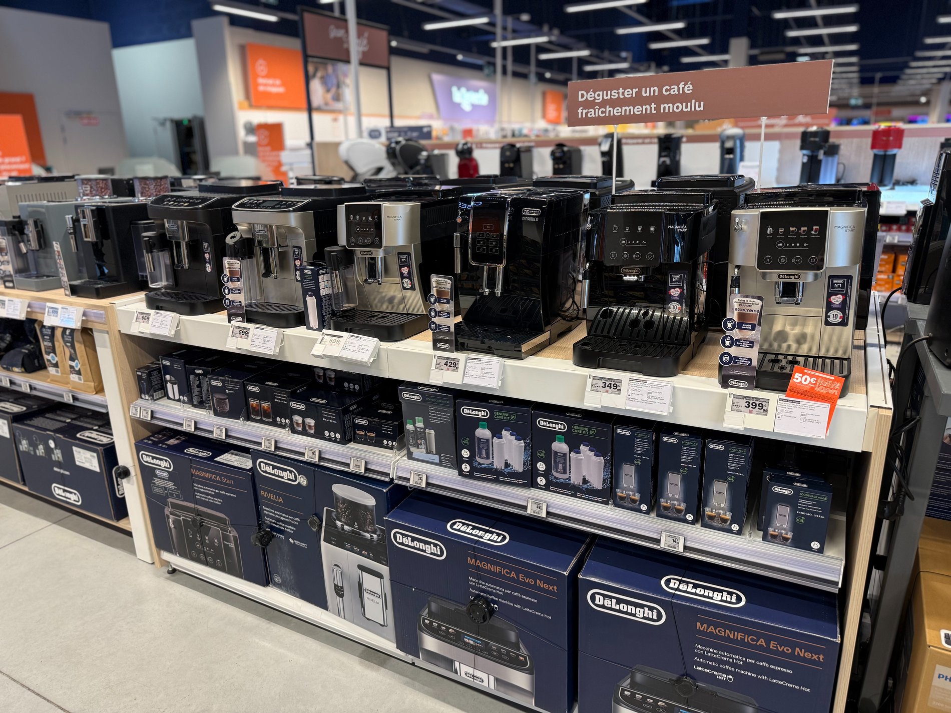Espace Delonghi du magasin Boulanger Arras