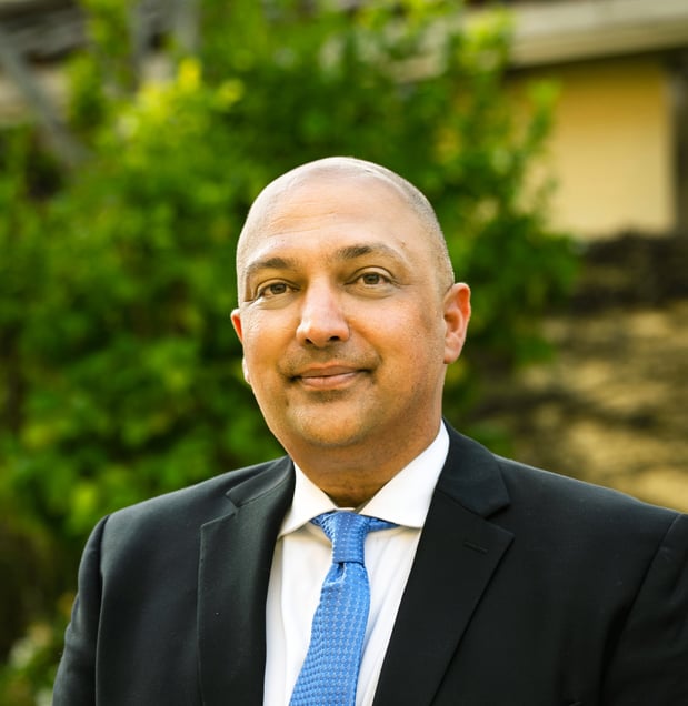 Carousel Associate Image