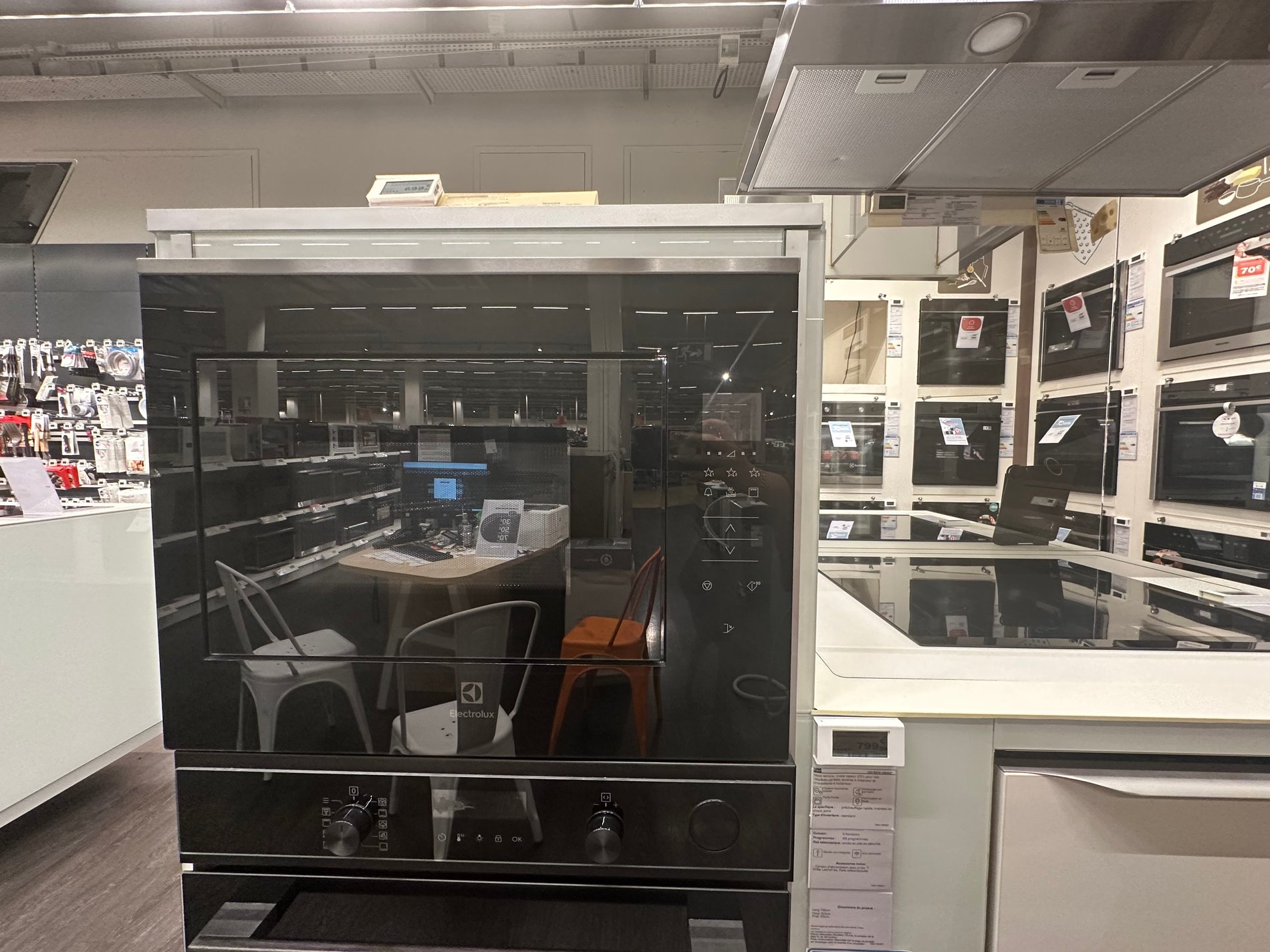 Micro-onde Electrolux chez Boulanger La Valentine.