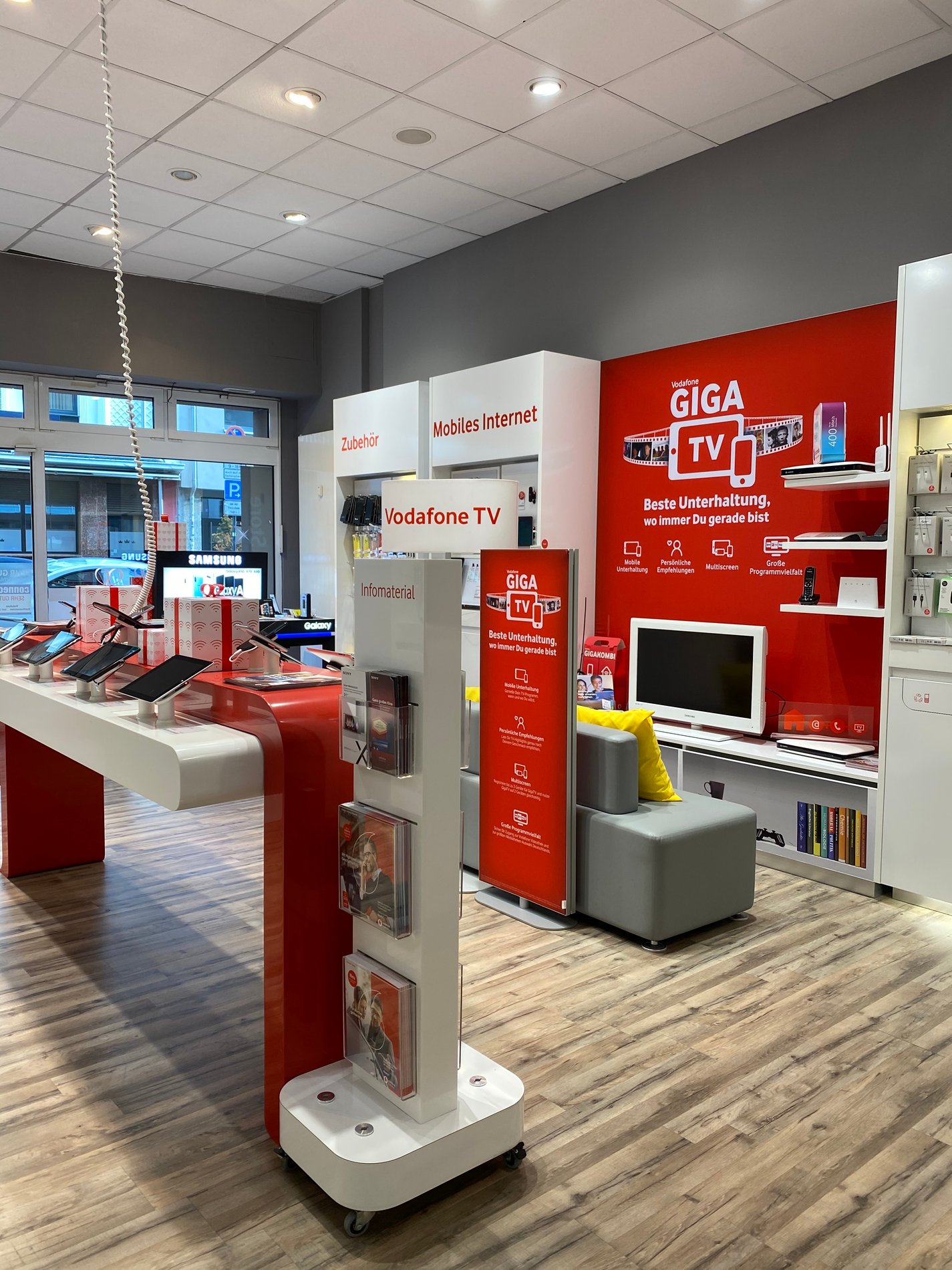 Vodafone-Shop in Köln, Marzellenstr. 31