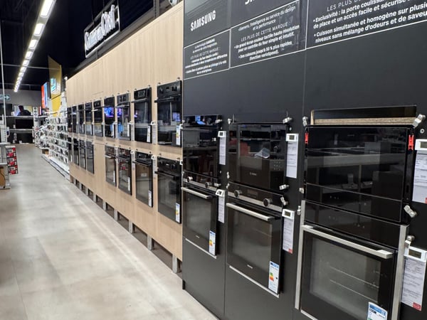 Four encastrable, Boulanger Angoulême - Champniers