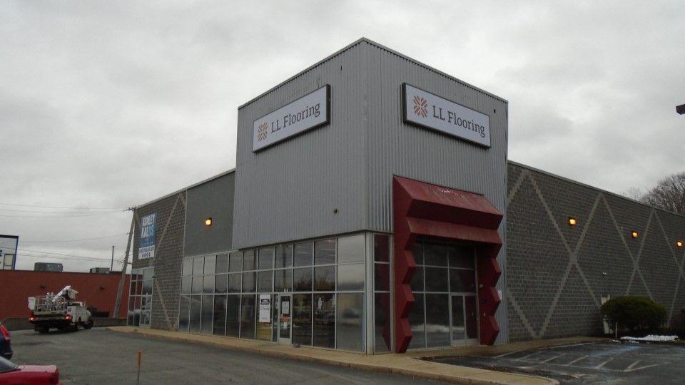 LL Flooring (Lumber Liquidators) 1115 Warwick 1301 Bald Hill Road
