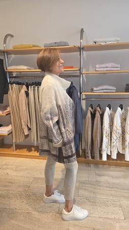 Herbstmantel, Novelli Blusen + Pullover Basel