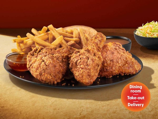 Fried Chicken at the St-Hubert Mirabel restaurant