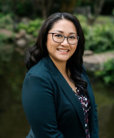 Photo of Julie Petro