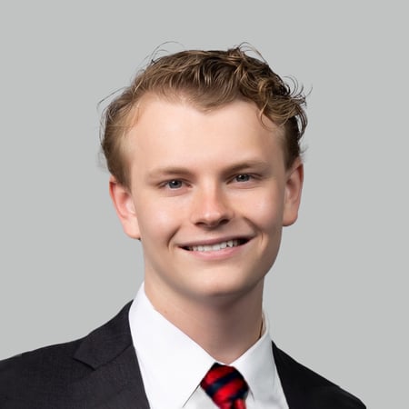 Maxwell Hampton Advisor Headshot image