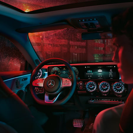 Mercedes-Benz Infotainment