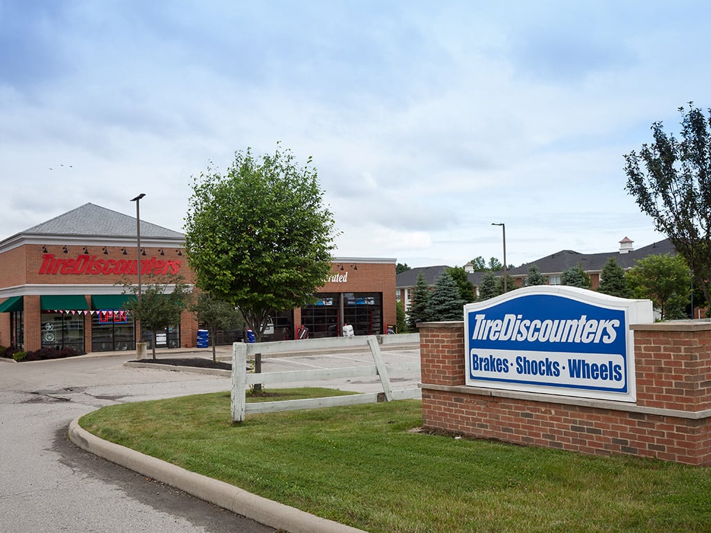 Tire Discounters Tires, Wheels, Custom Wheels, rims in Columbus, OH