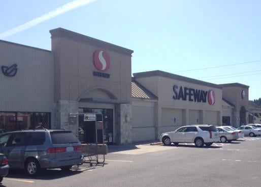Safeway Store Front Picture at 6194 SW Murray Blvd in Beaverton OR