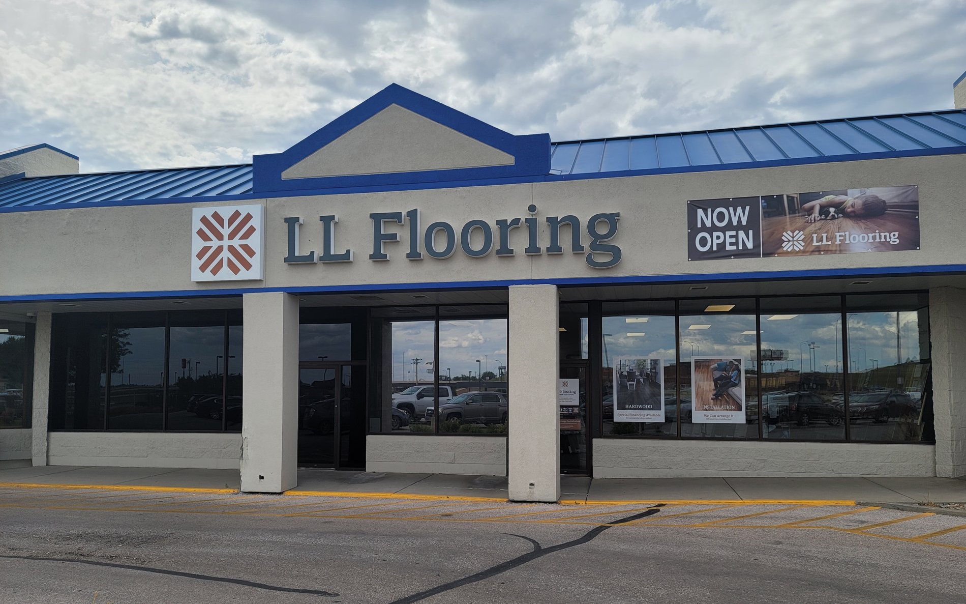 LL Flooring #1448 Rapid City | 2255 N. Haines Avenue | Storefront