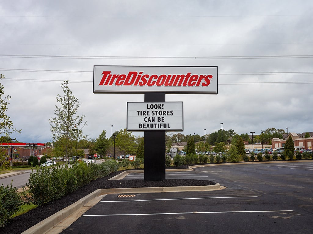 Tire Discounters Brentwood East tires, alignment, brakes, autoglass