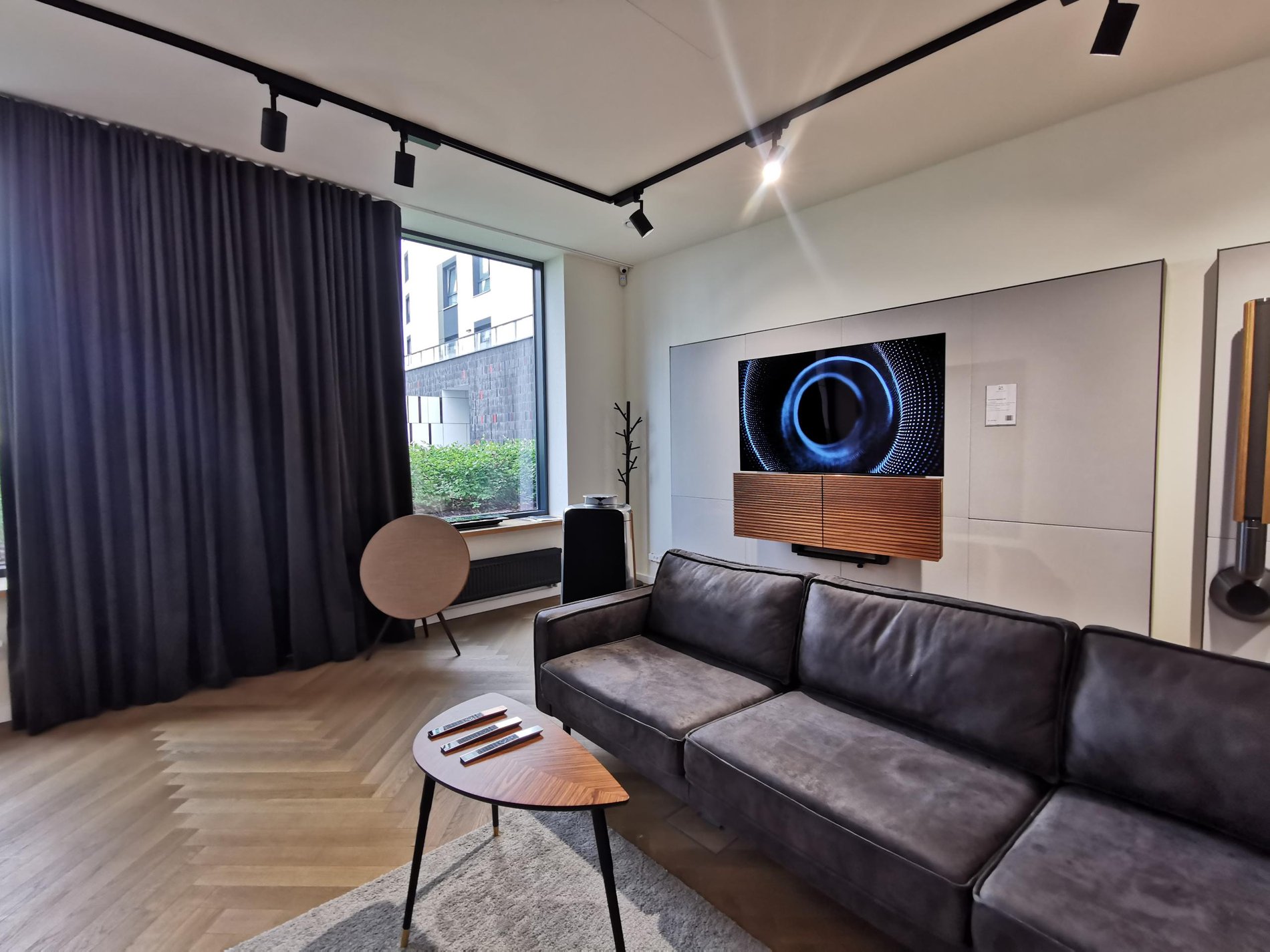 Bang & Olufsen : Luxury Home Sound Systems In Warszawa