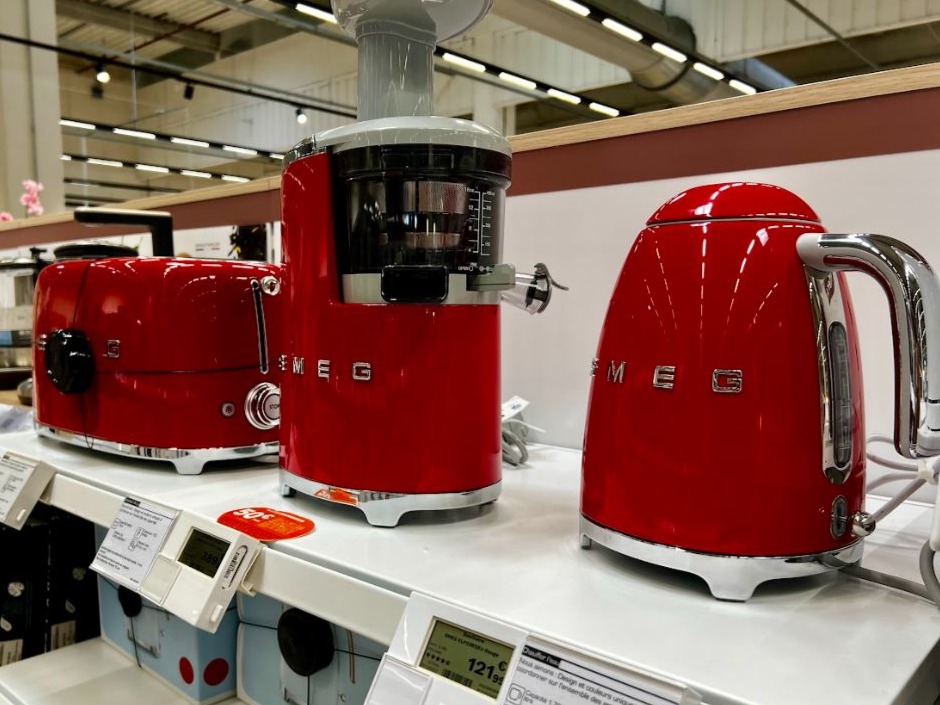 Produit petit déjeuné SMEG - Boulanger Thiais