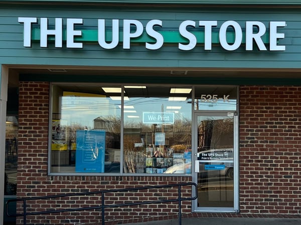 Storefront of The UPS Store in Leesburg, VA