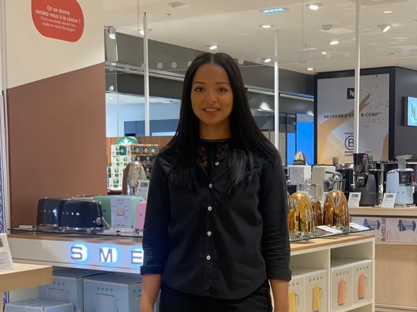 Adama, directrice de magasin