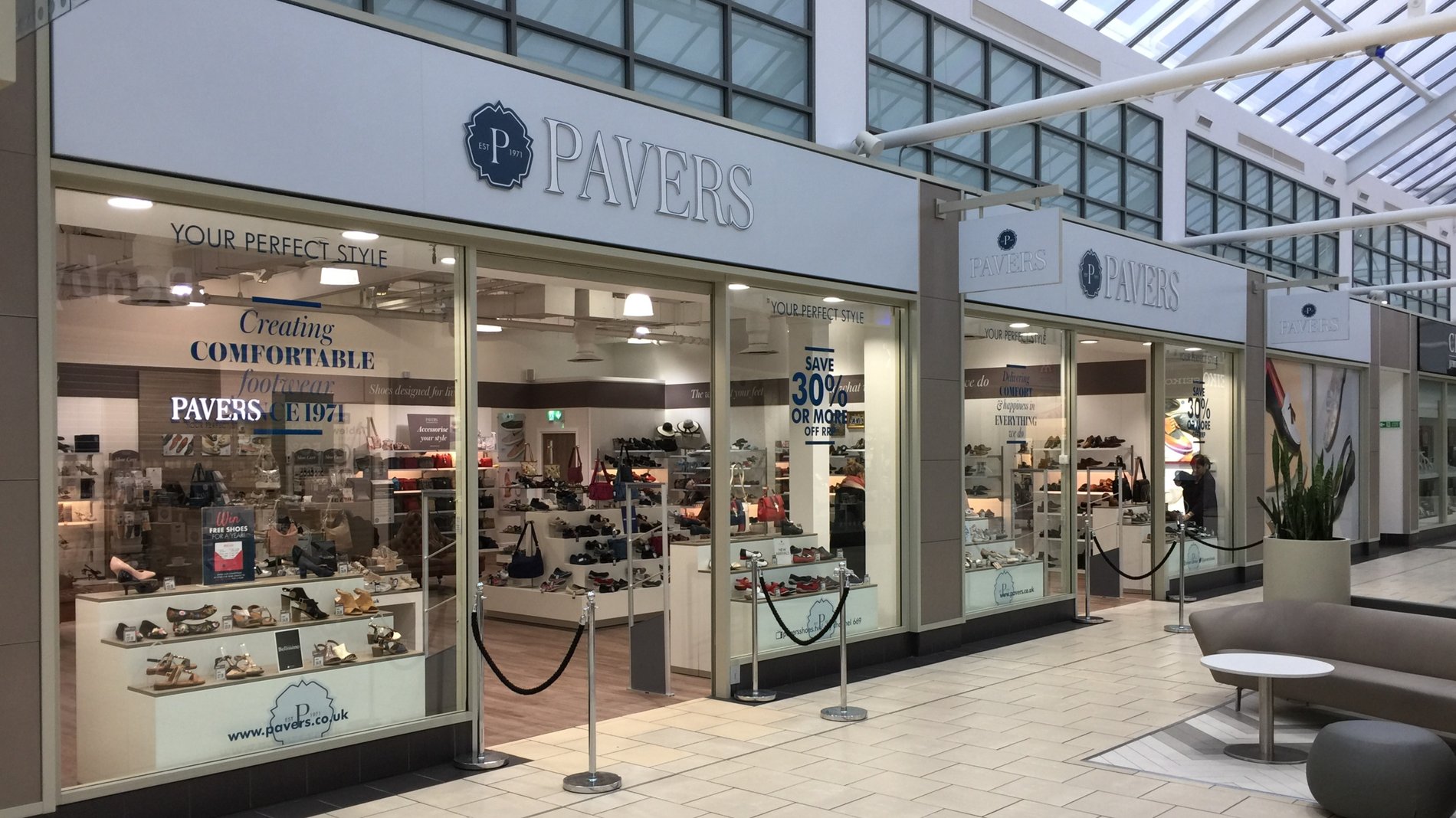 nearest shoe shop