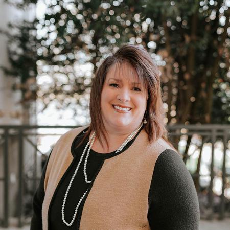 Photo of Jennifer Dawson