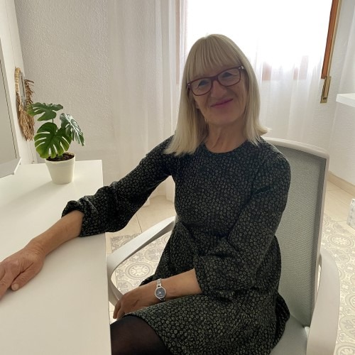 Piedad Curto - Agente exclusivo DKV Seguros