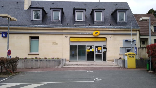 Photo du point La Poste ORMESSON SUR MARNE
