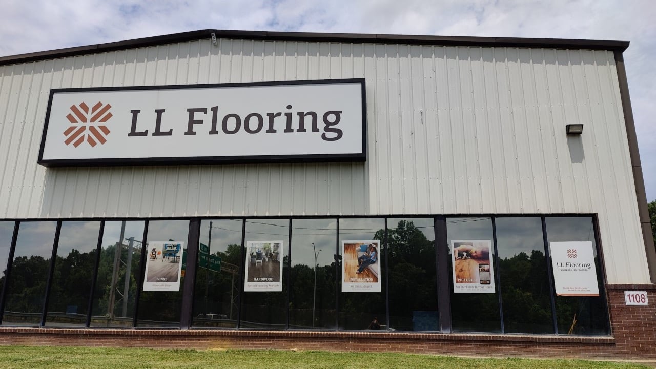 LL Flooring #1029 Charlotte | 1108 Thomasboro Drive | Storefront