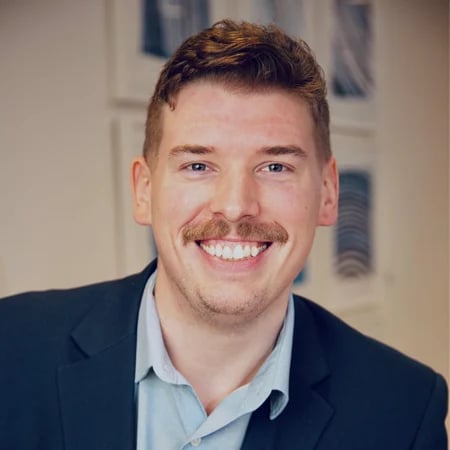 Carousel Associate Image