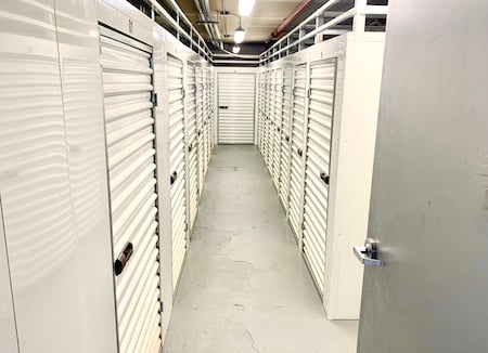 Montague & Henry Storage Units in Brooklyn Heights