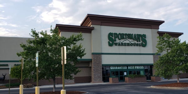 The front entrance of Sportsman's Warehouse in Chattanooga