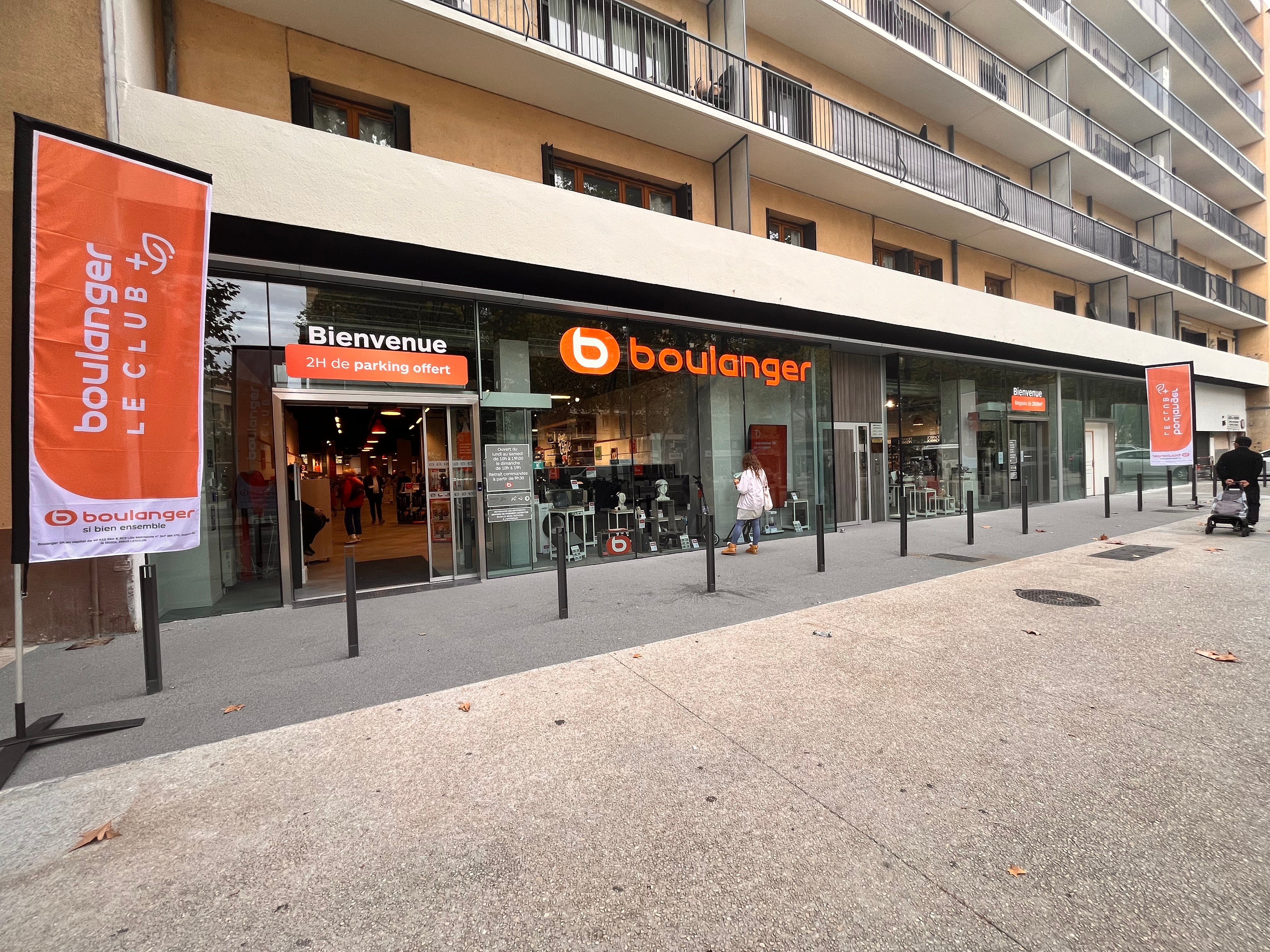 Facade du magasin Boulanger Aix-en-Provence