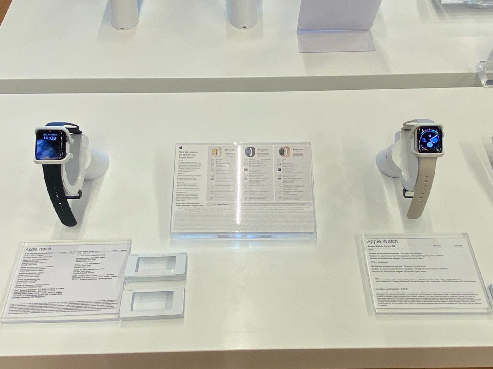 Les montres connectées Apple Watch chez Boulanger Troyes-Saint Parres Aux Tertres