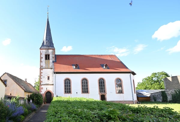Evangelische Kirche Mörstadt (Foto: Ben Pakalski)