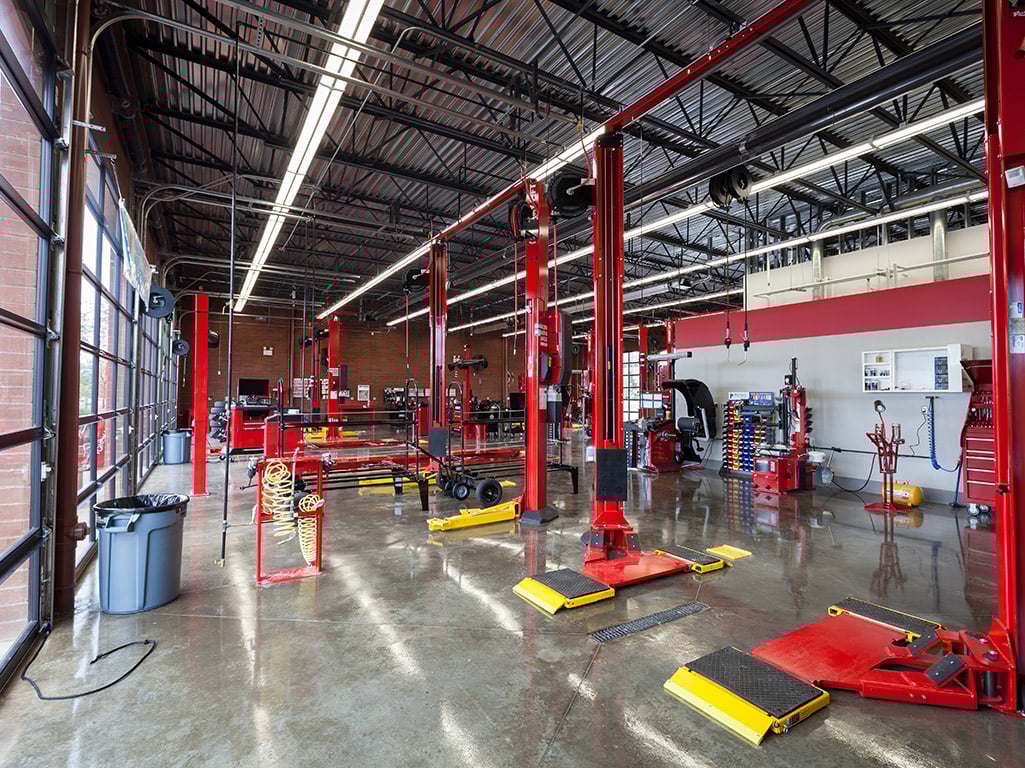 Tire Discounters Brentwood East tires, alignment, brakes, autoglass