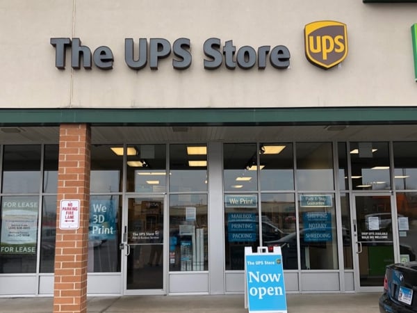 Facade of The UPS Store Lisle
