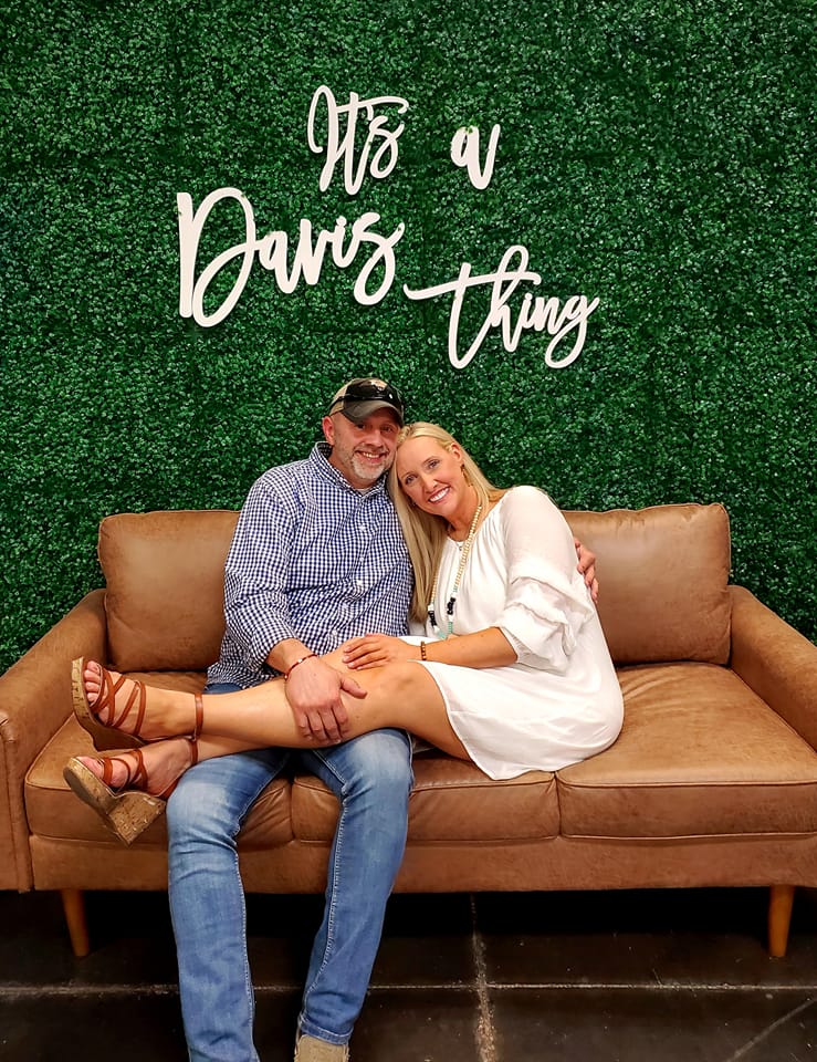 Samantha Davis Farmers Insurance Agent in Yukon, OK