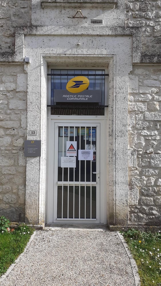 Photo du point La Poste Agence Communale CHAZELLES Mairie