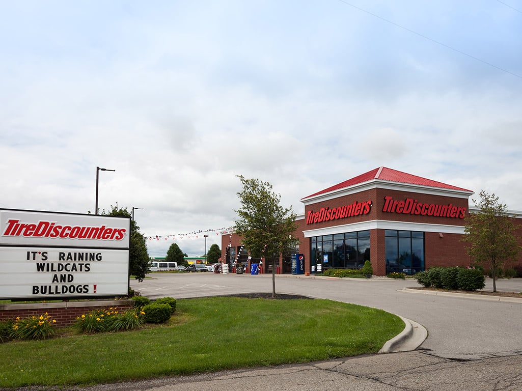 Tire Discounters Heath tires, alignment, brakes, autoglass in Heath, OH