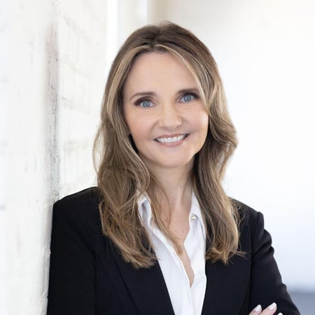 Photo of Stacy Thompson